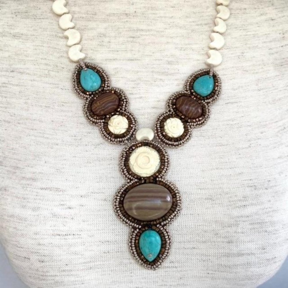 Hand Beaded Y Statement Necklace Natural Stone - Picture 3 of 13